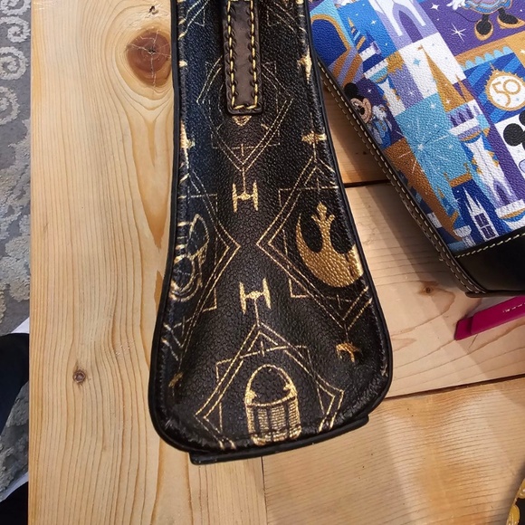 *EUC* Disney Star Wars Last Jedi Dooney & Bourke - Picture 6 of 6